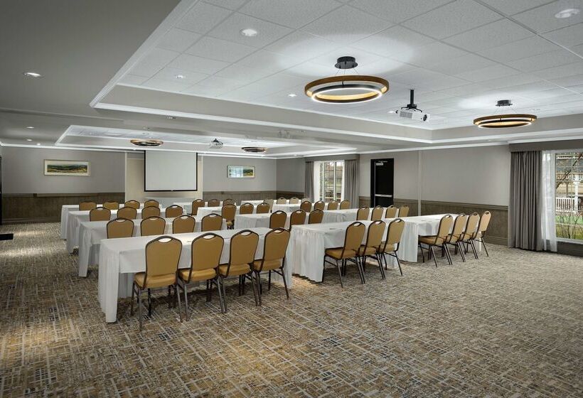 فندق Homewood Suites By Hilton At The Waterfront