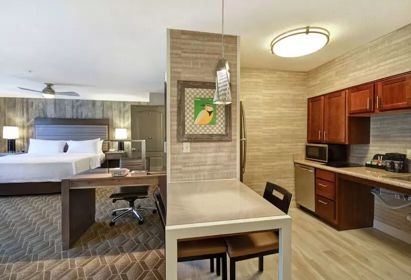 Hotel Homewood Suites By Hilton At The Waterfront