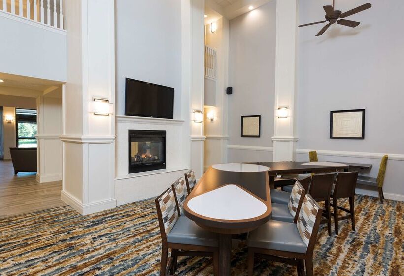 هتل Homewood Suites By Hilton Indianapolis Northwest