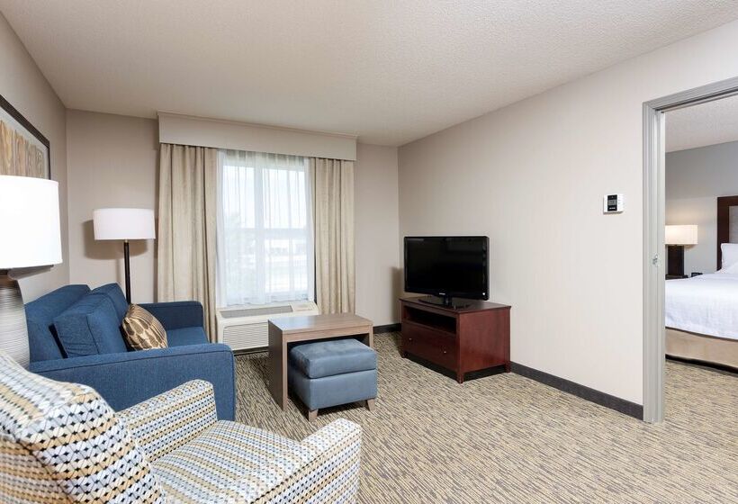 هتل Homewood Suites By Hilton Indianapolis Northwest