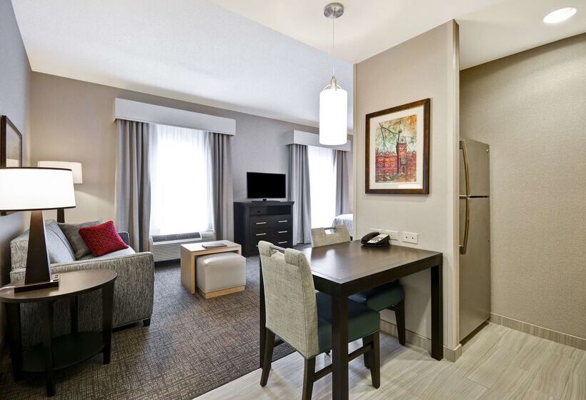 ホテル Homewood Suites By Hilton Ithaca