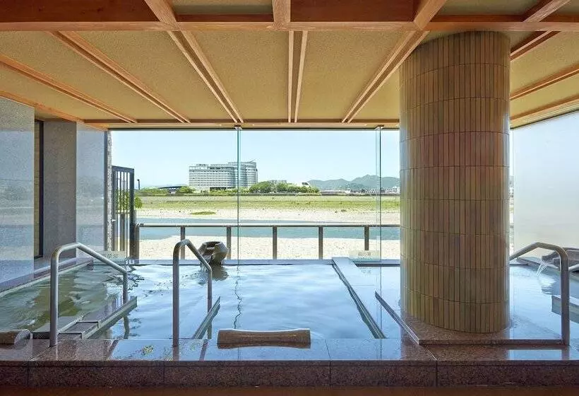 Отель Juhachiro