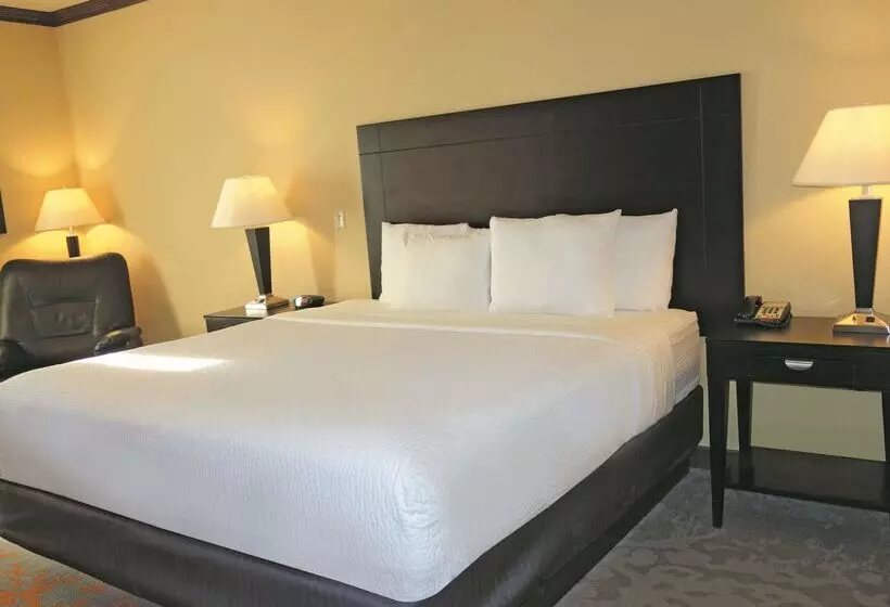 Hotelli La Quinta By Wyndham Eastland