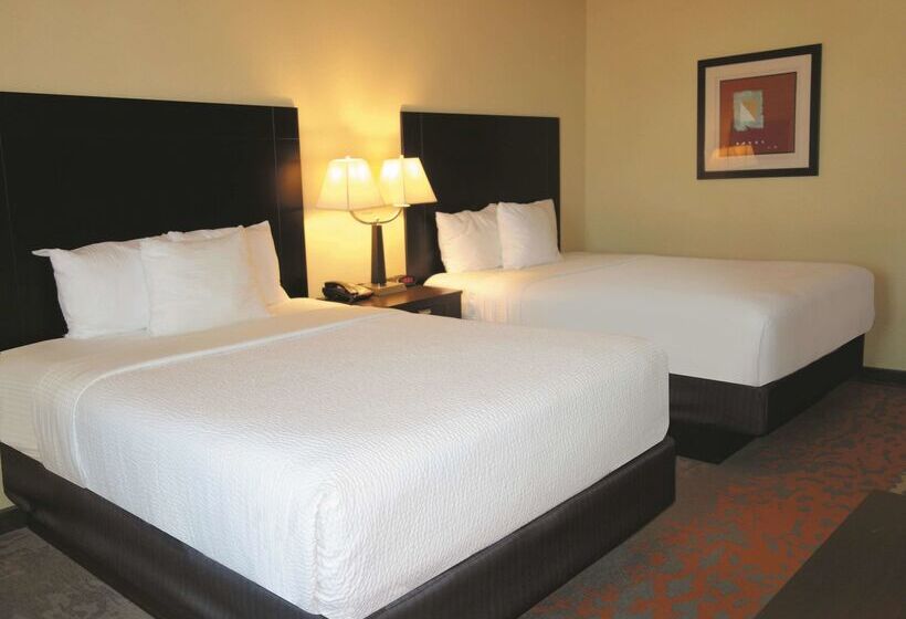 فندق La Quinta By Wyndham Eastland