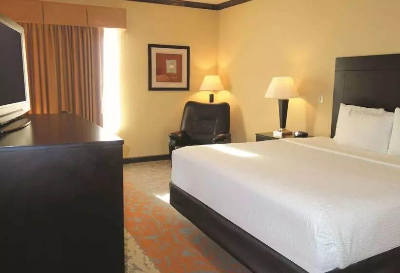 Hotelli La Quinta By Wyndham Eastland