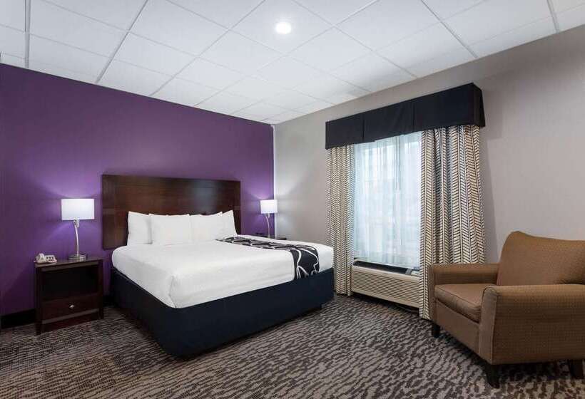 בית מלון כפרי La Quinta By Wyndham Huntsville Airport Madison