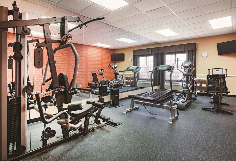 Отель La Quinta By Wyndham Kingsland/kings Bay Naval B