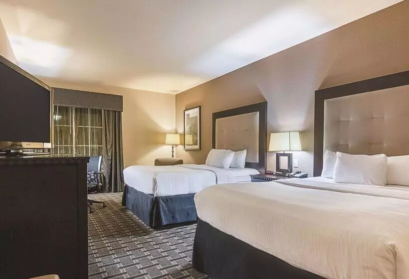 Hotelli La Quinta By Wyndham Mt. Pleasant