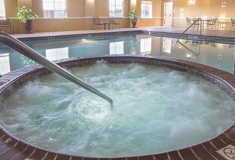 Hotelli La Quinta By Wyndham Mt. Pleasant