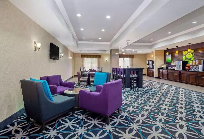 Отель La Quinta By Wyndham Temecula