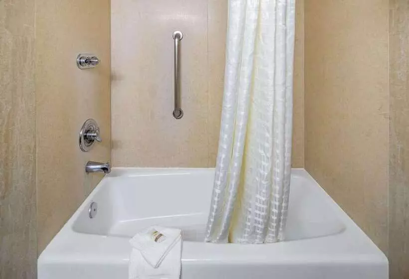 Отель La Quinta By Wyndham Temecula