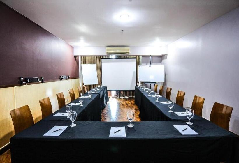 Hotel The Malayan Plaza