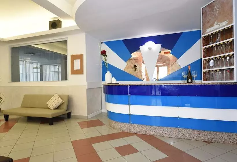 هتل Miramare Inn