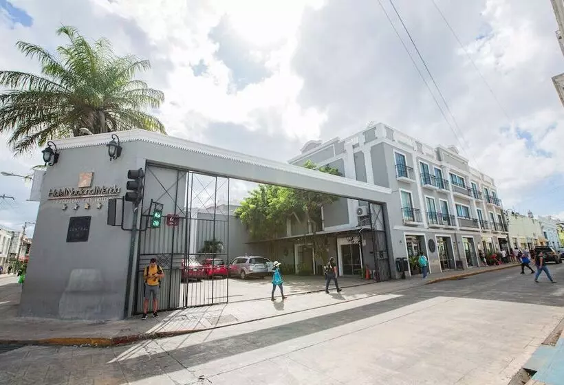 هتل Nacional Merida