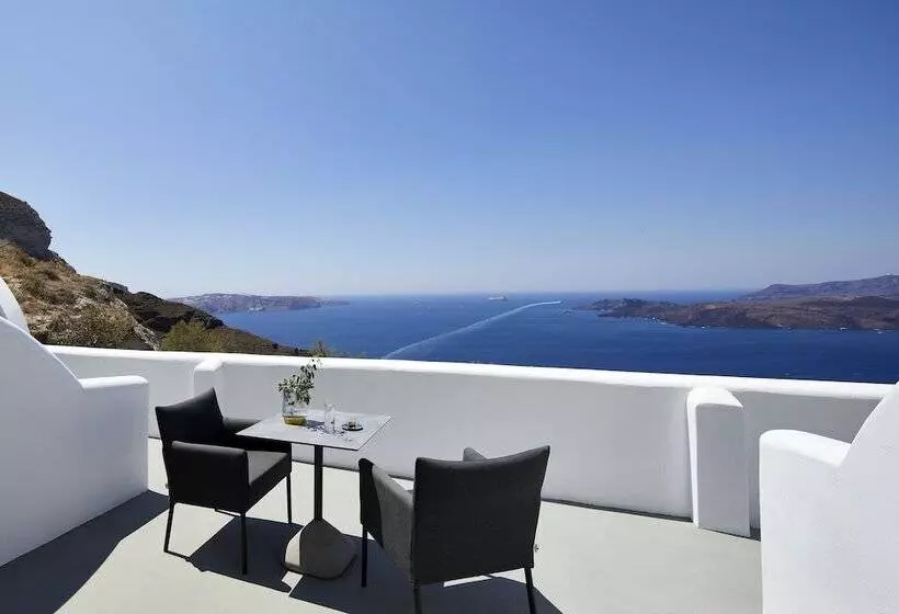 هتل Petit Palace Suites