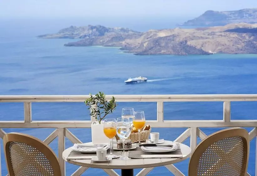 هتل Petit Palace Suites