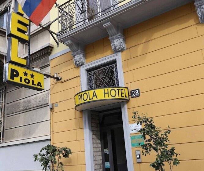 酒店 Piola