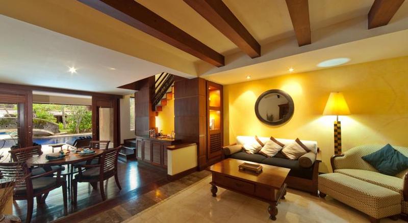 ホテル Pool Villa Merumatta Senggigi