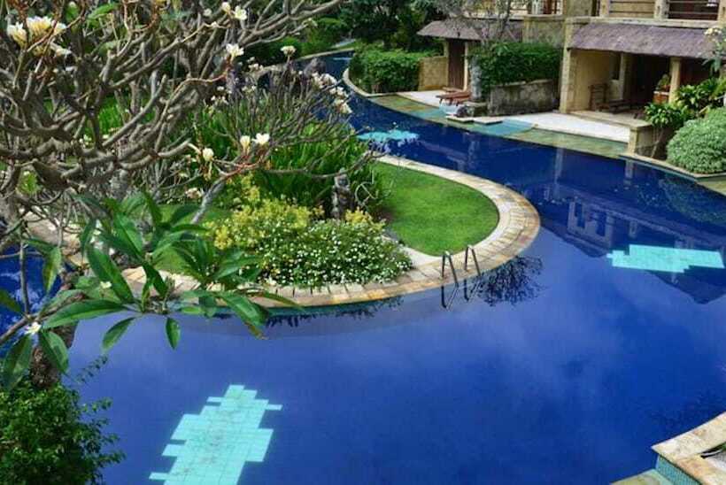 ホテル Pool Villa Merumatta Senggigi