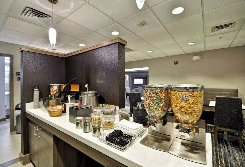 هتل Residence Inn By Marriott Jacksonville Airport