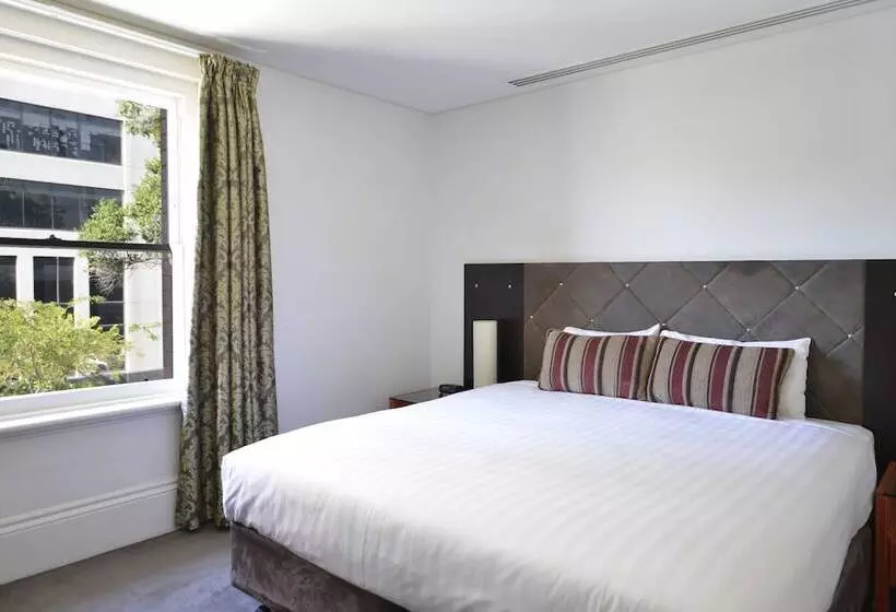 هتل Seasons Heritage Melbourne