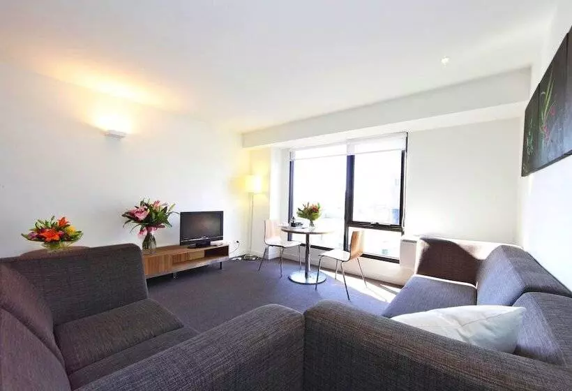 هتل Seasons Heritage Melbourne