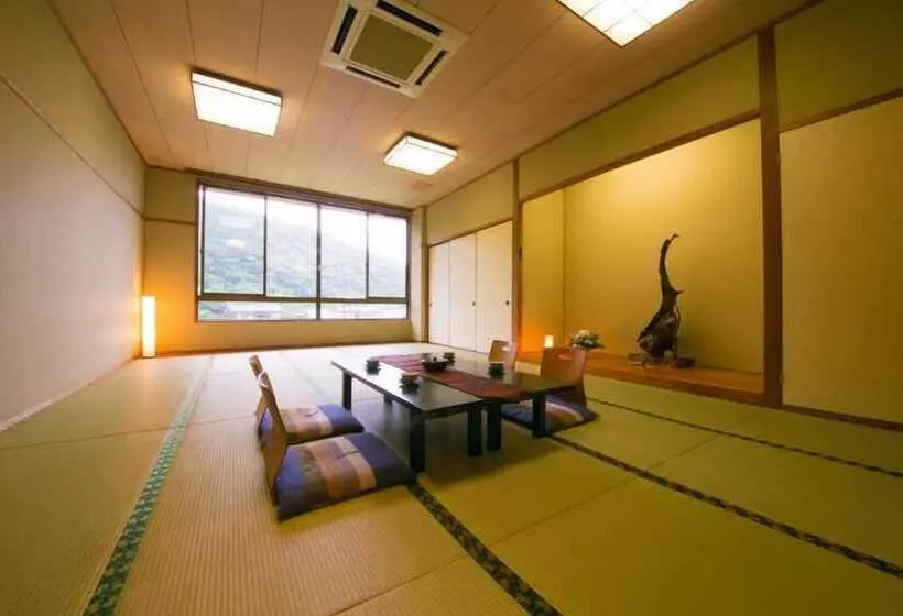 Отель Tashiro Annex