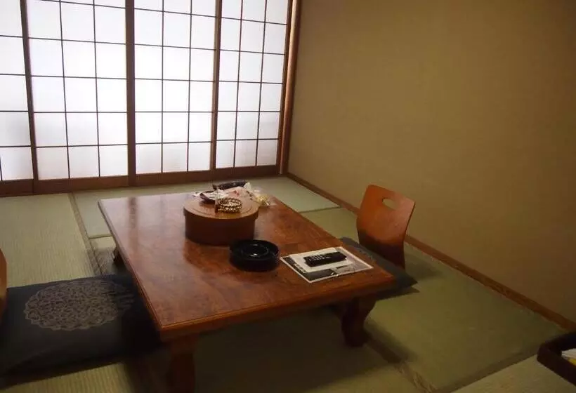 Отель Tashiro Annex