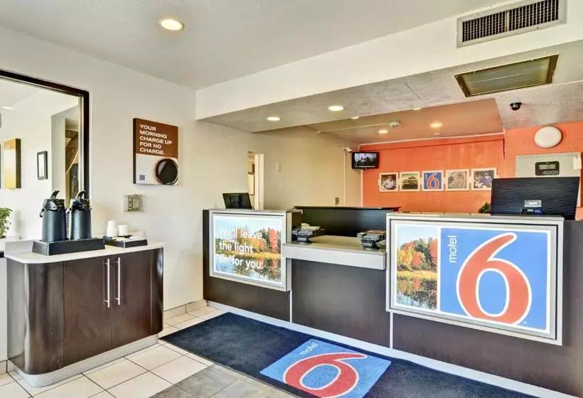Motel 6 pittsburgh, Pa  Crafton