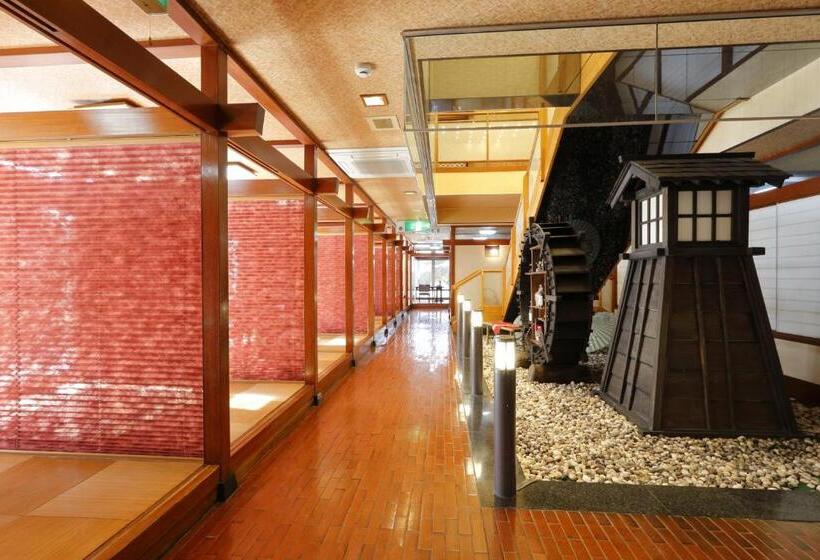 Okada Ryokan Warakutei