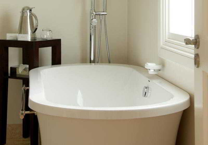 Quarters Hotel Avondale Road