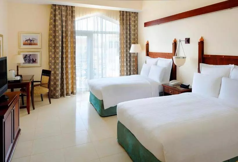استراحتگاه Wyndham Garden Salalah Mirbat