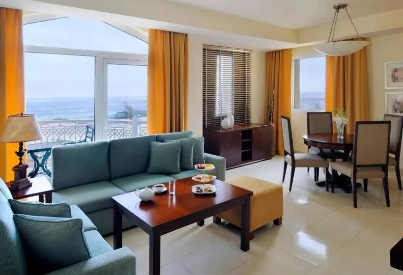 استراحتگاه Wyndham Garden Salalah Mirbat