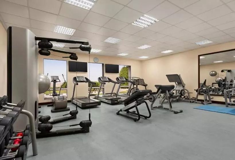 استراحتگاه Wyndham Garden Salalah Mirbat