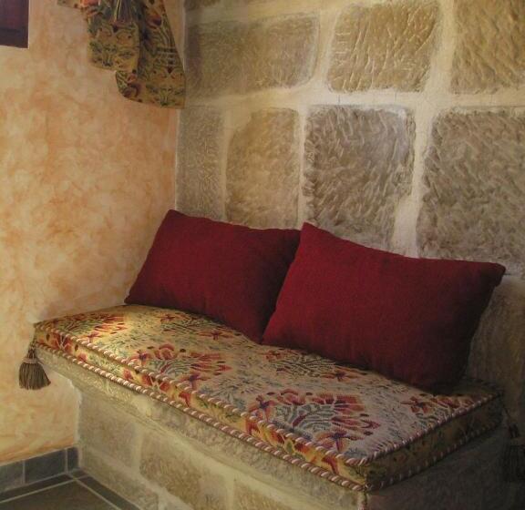 Torre Fuerte Siglo Xiii