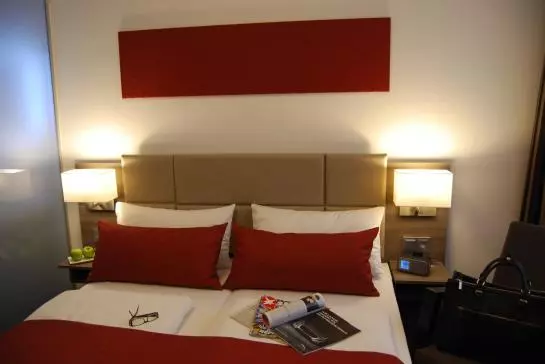 Szálloda Dom  Am Romerbrunnen