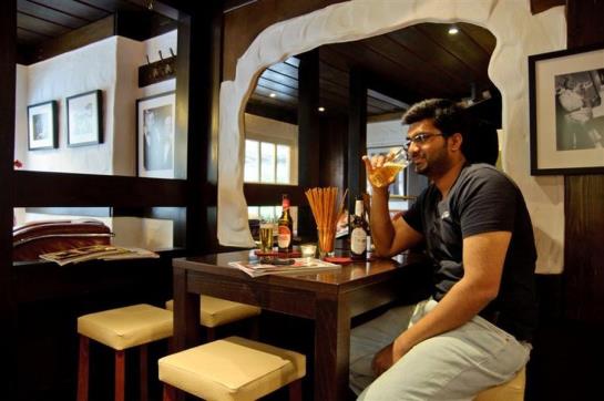 هتل Dom Am Romerbrunnen