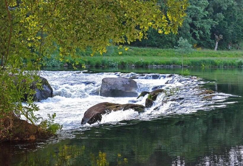 Fervenza Casa Grande & Restaurante