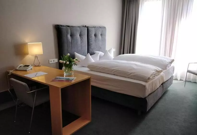 Отель An Der Stadtmauer