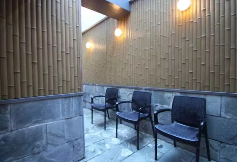 Apa Hotel Toyama Ekimae