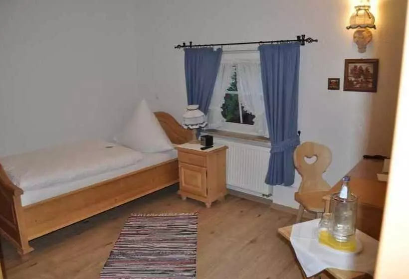 هتل & Restaurant Bei Hölzchen