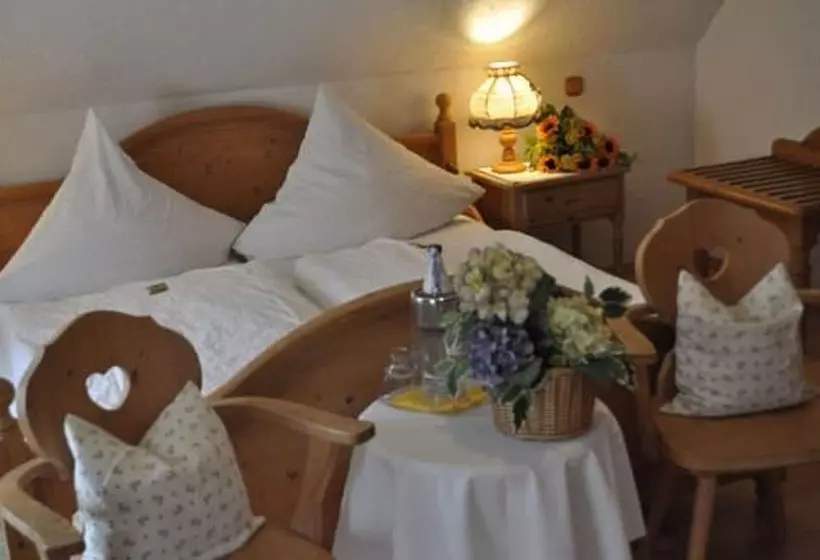 هتل & Restaurant Bei Hölzchen