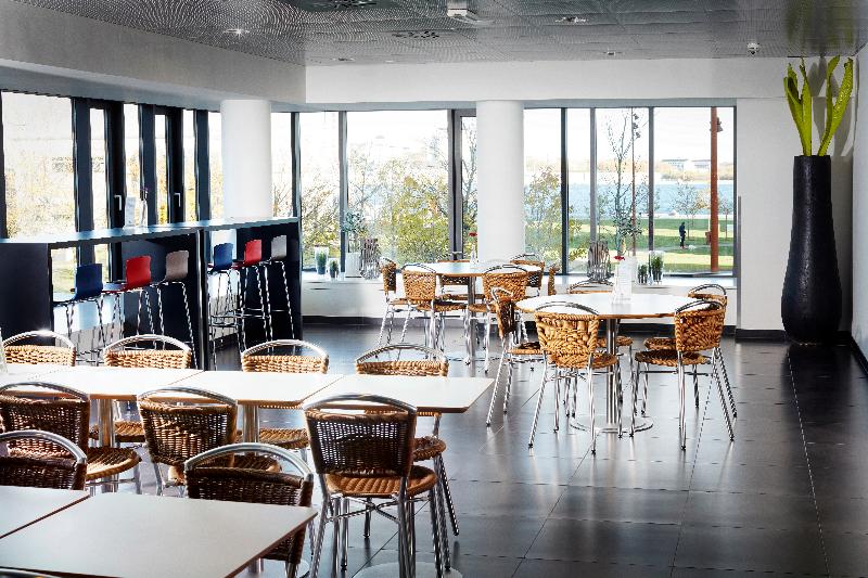 בית מלון כפרי Cabinn Aalborg