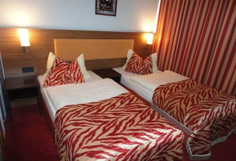 Grand Hotel Dream Main City Center