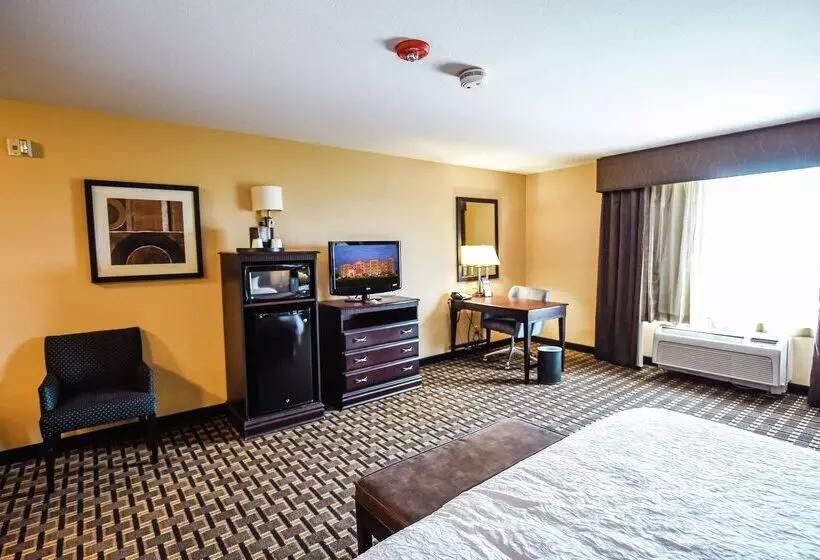 ホテル Hampton Inn And Suites Pine Bluff