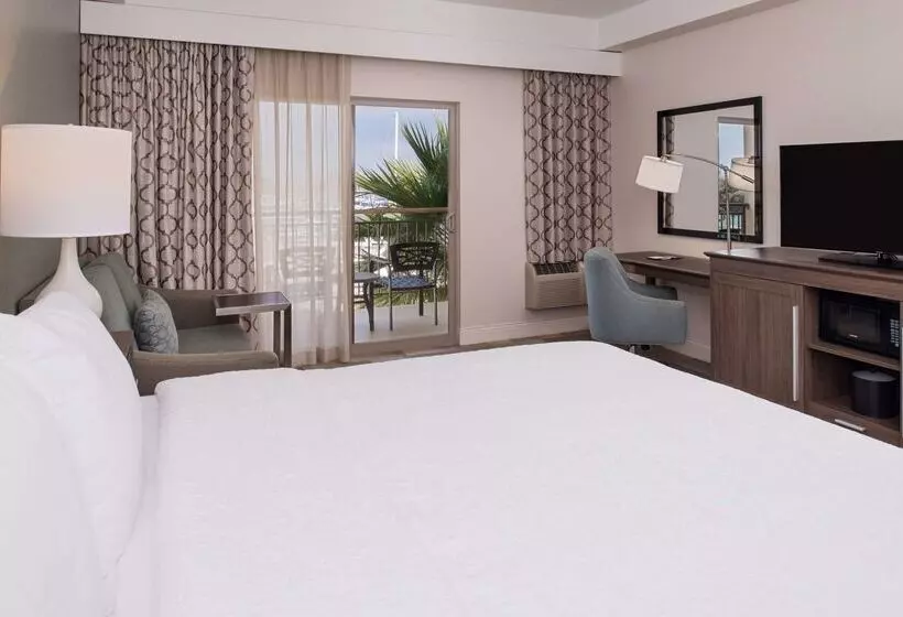 هتل Hampton Inn Channel Islands Harbor/oxnard