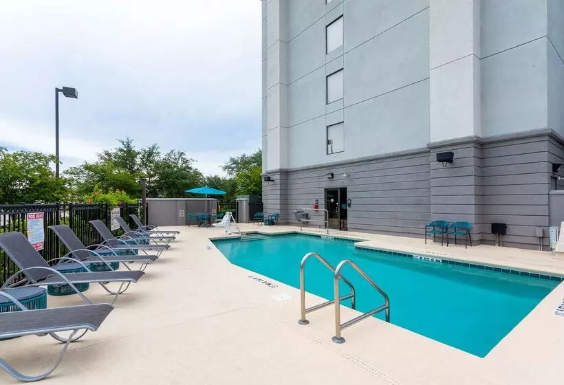 هتل Hampton Inn Jacksonville I 295 East/baymeadows