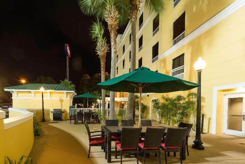 호텔 Hampton Inn & Suites Lake City