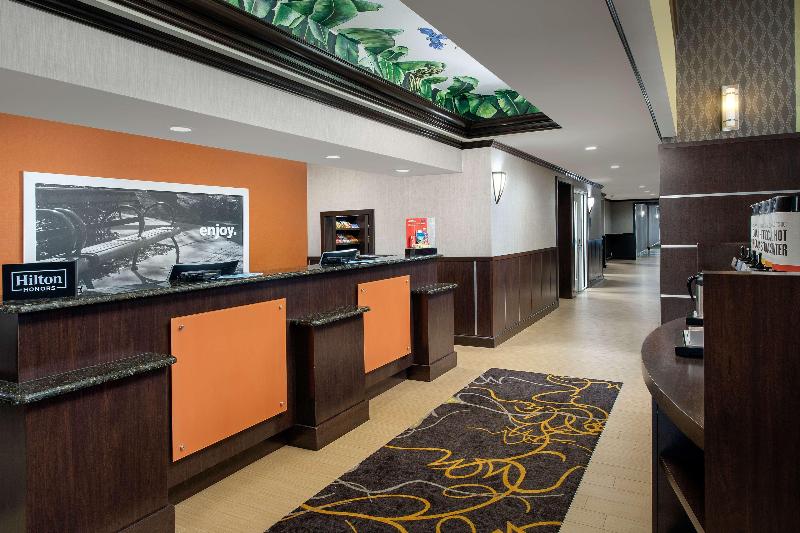 호텔 Hampton Inn & Suites Lake City
