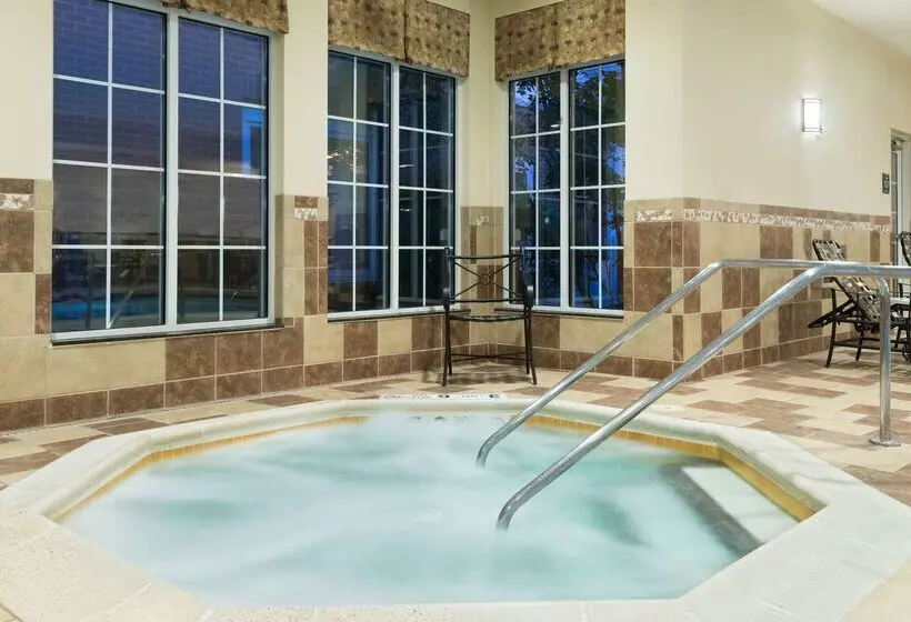 هتل Homewood Suites By Hilton Buffalo/amherst